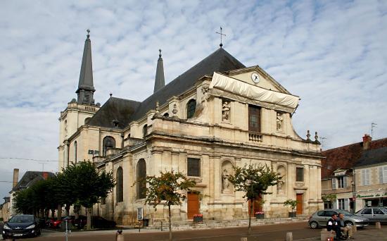 l'église Notre-Dame de Richelieu