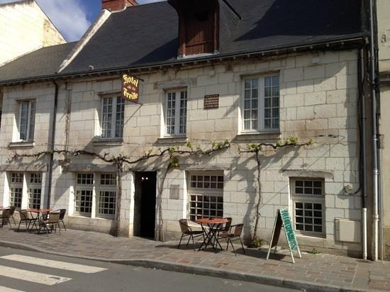 La Treille Hotel Restaurant