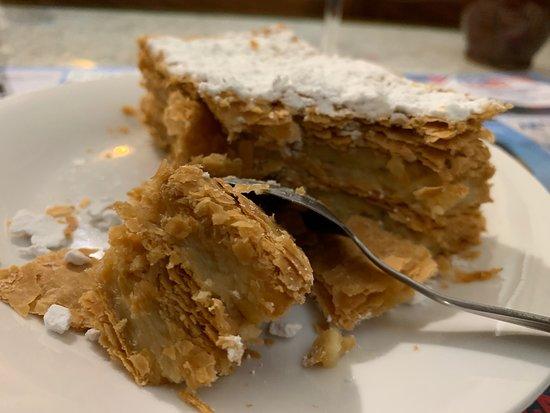 La Tonnelle