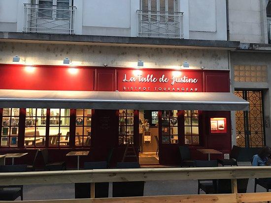 La Table De Justine