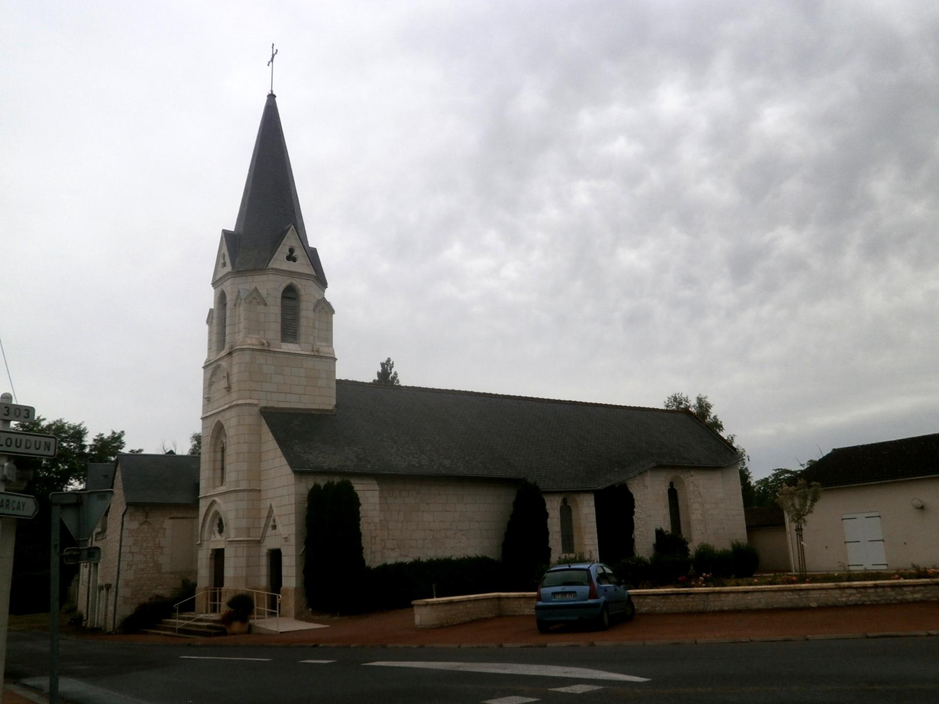 église Saint-Pierre-et-Saint-Jean d'Assay