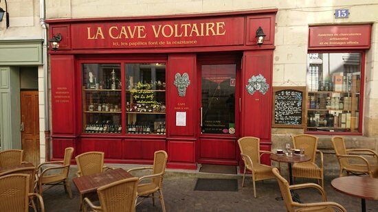 La cave Voltaire